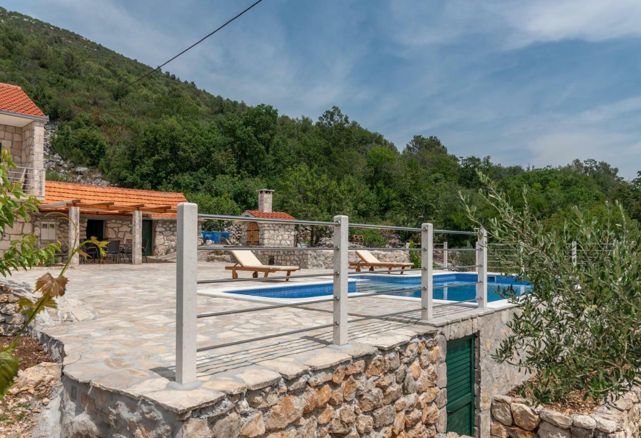 Villa Zuza Bristivica Exteriör bild